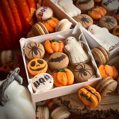 Halloween Macarons
